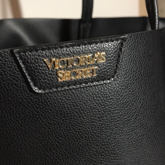 Victoria's Secret Fringe Tote Bag Faux Leather Blk - Picture 2 of 4